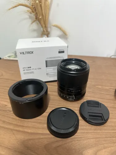 Lente Viltrox 56mm 1.4 para Fuji