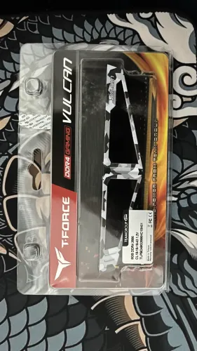 Memória RAM T-Force Vulcan 8 GB DDR4 2666 MHz para desktop