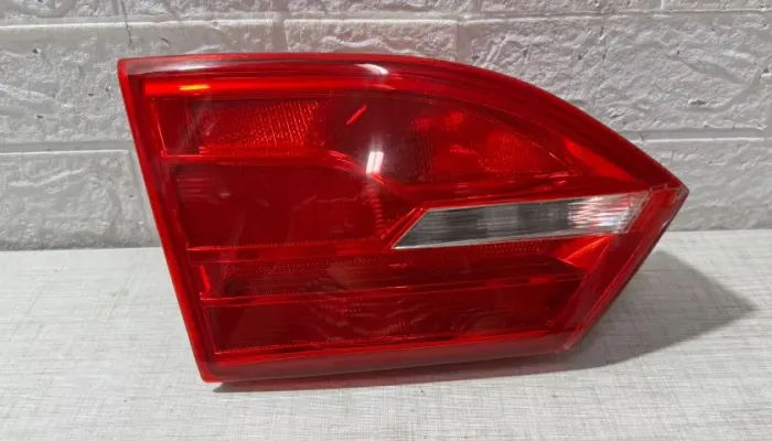 Lanterna esquerda Jetta 2011 2012 2013 2014 original tampa
