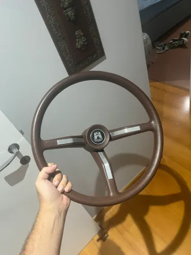 Volante VW Wolfsburg Marrom Esportivo (Fusca e Brasília)