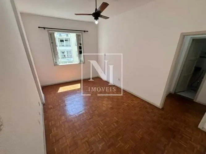 Apartamento 1 quarto a venda no Leme / RJ
