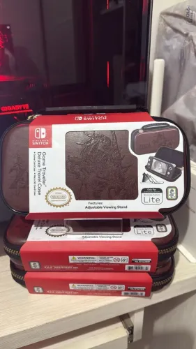 Case Deluxe Travel Zelda para Nintendo Switch Lite - Lacrado