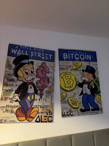 Vendo dois quadros Alec Monopoly