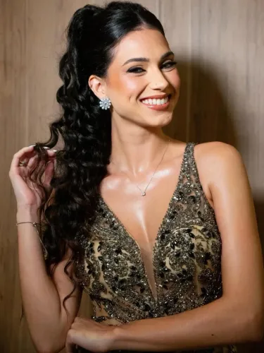 Maquiagem e penteado formatura