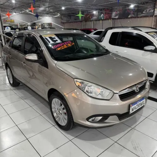 Fiat Grand Siena Attrac. 1.4 EVO F.flex 8V 2013