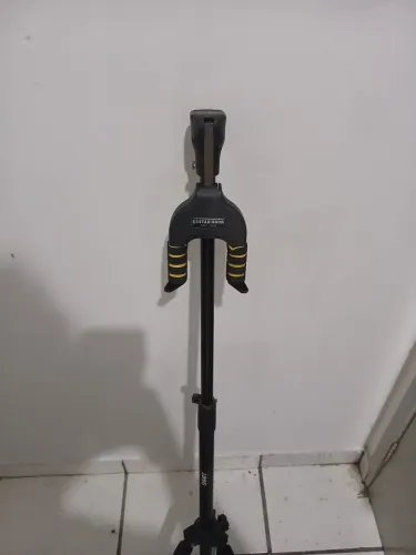 Suporte para violão e guitarra