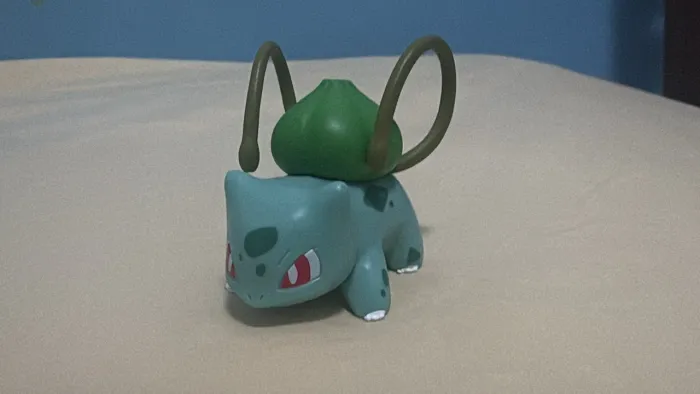 Kit 2 Bonecos Pokémon Jazwares - Bulbasaur e Frogadier