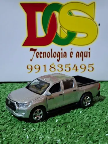 Miniatura Hilux CINZA colecionáveis 13x5cm metal