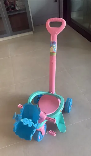 Triciclo Mototico Peppa Pig Bandeirante