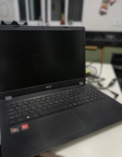 Notebook - Acer Aspire 3