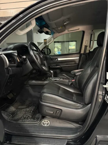 Toyota Hilux CD SRX 4X4 2.8 TDI 16V Diesel Aut. 2022