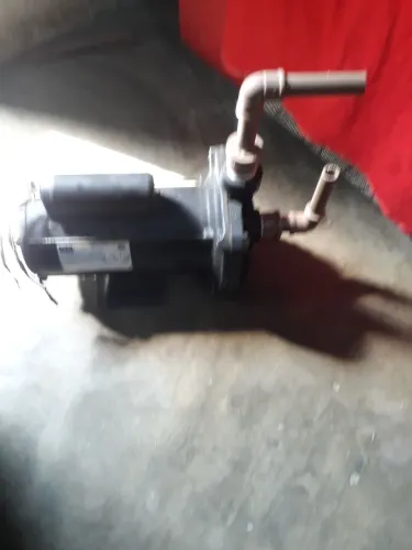 Bomba dagua grande