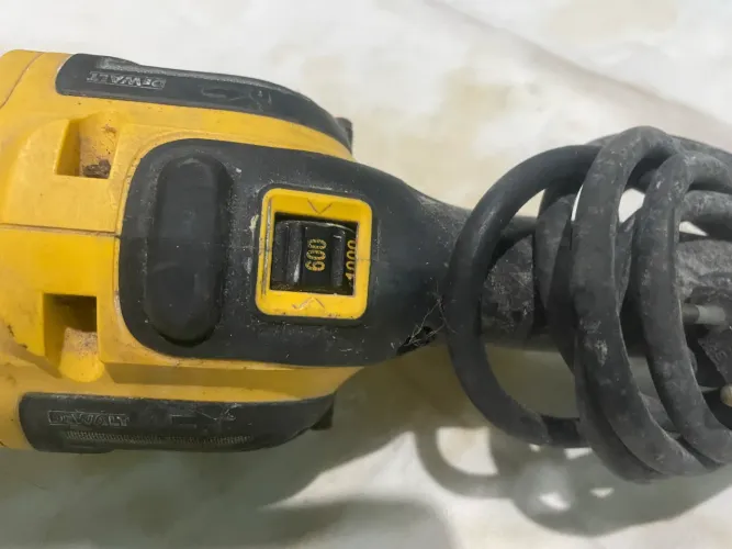 Vendo Politriz automotivo DeWalt