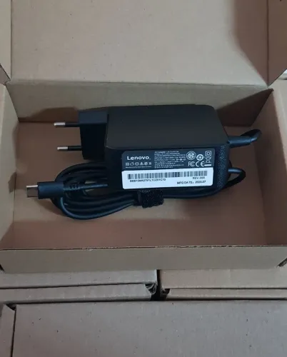 Carregador pra notebook Lenovo (Type-C)
