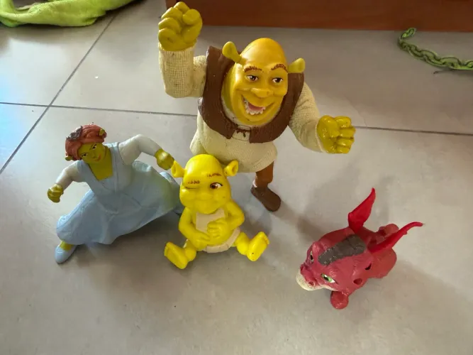 Lote shrek mcdonalds