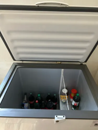 FREEZER COM DEFEITO 