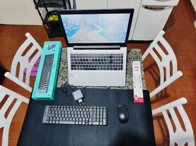 Notebook Lenovo IdeaPad 310 i3 + SSD 240GB + Kit Logitech MK220 + Suporte