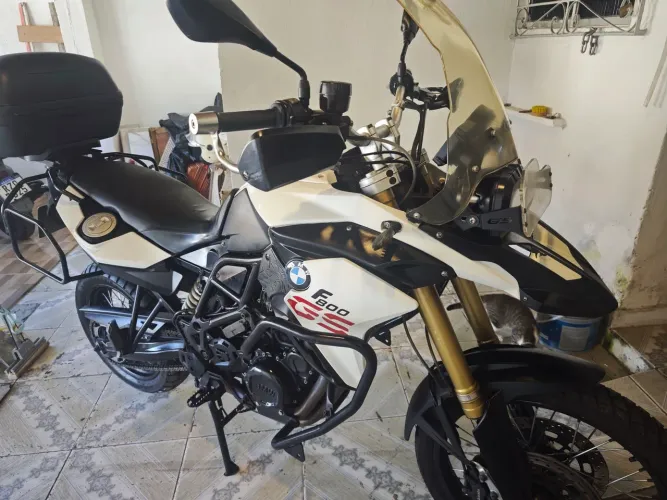 Vendo ou troco em moto ou carro