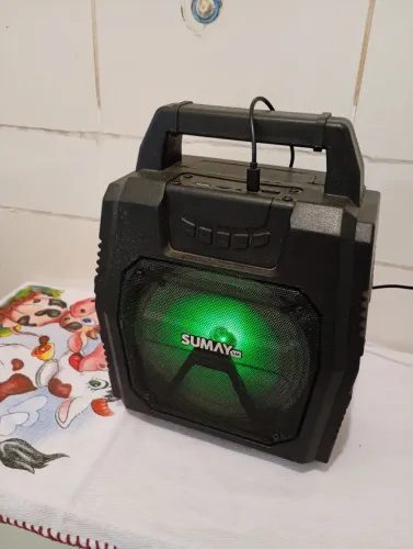 Caixa de Som média