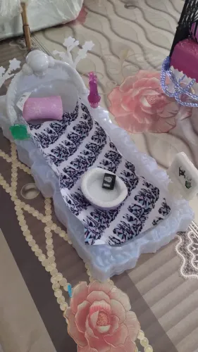 Vendo Cama da Monster High Abbey Bominable 