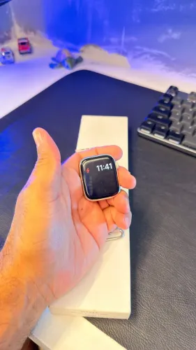 Apple Watch Series 8 45mm Alumínio + Cerâmica ? Seminovo ? Completo na caixa