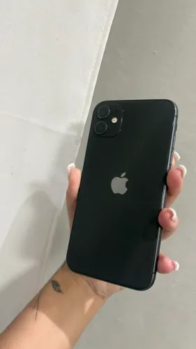 iPhone 11 64 GB