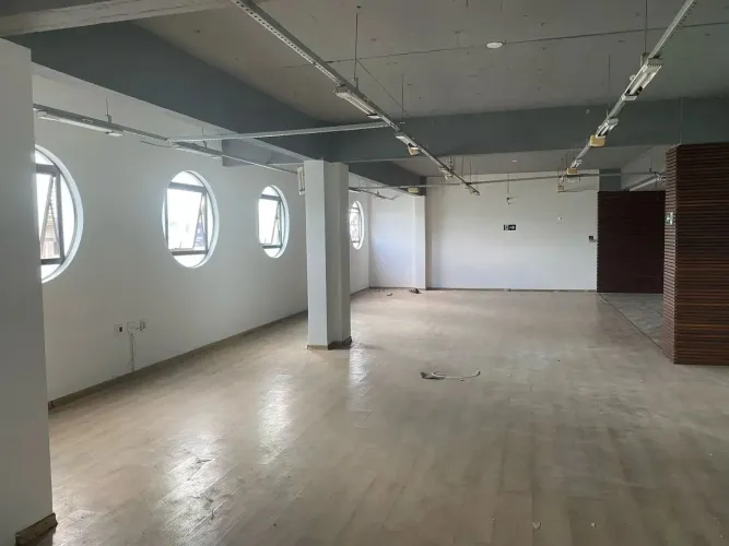 Imóvel para aluguel e venda possui 550 metros quadrados em Renascença - São Luís - MA