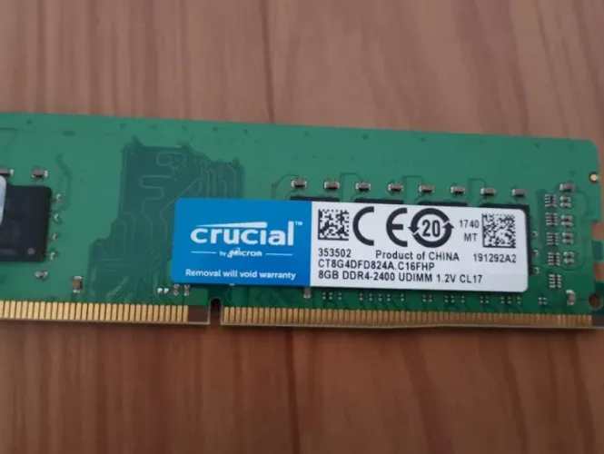 Memória DDR4 Crucial 8GB 2400Mhz