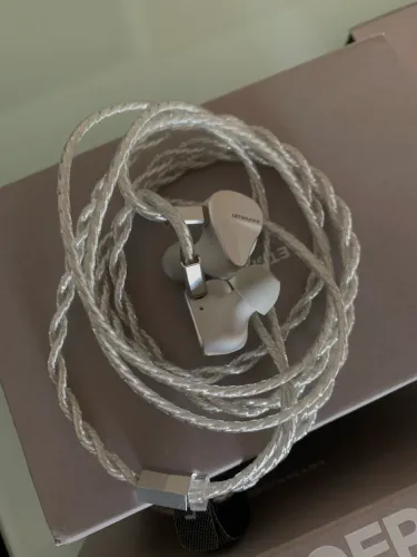 Letshuoer Cadenza4