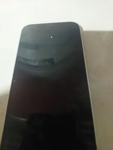 Celular aipone 12 do meu uso proprio