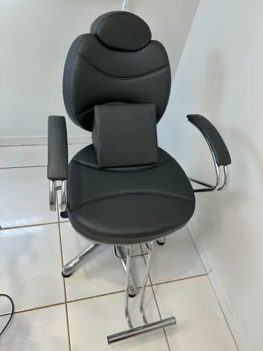 Cadeira semi reclinável maquiador design de sobrancelhas cabeleireira