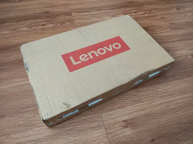 Lenovo V15 i5 13420H 8GB RAM NVME 256 Windows 11 Zero, ainda na caixa
