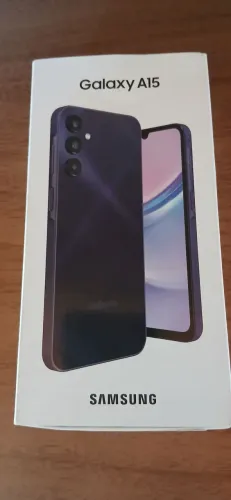Samsung Galaxy A15 com 256 gb, 4GB Semi novo, com Acessórios Completo