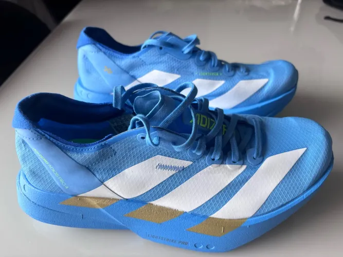 Tênis corrida Adizero Adios Pro 4 (placa de carbono)