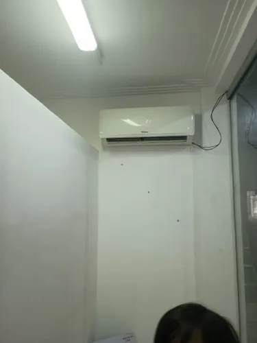Sala comercial com mezanino em Stella Maris