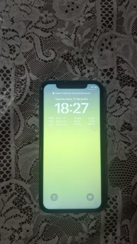 iPhone 11 64GB