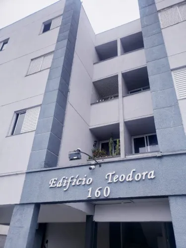 Apartamento em Condomínio Fechado, São José dos Campos com Cozinha Planejada, 2 Dormit.