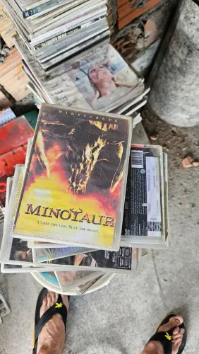 Estoque de CD's e DVD's 100,00