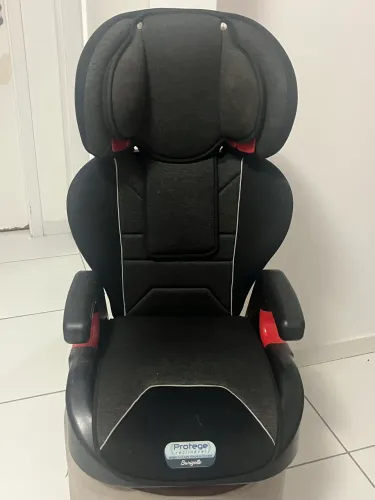 Cadeira para Auto Burigotto Protege Reclinável - Grupos II e III (15 a 36 kg)