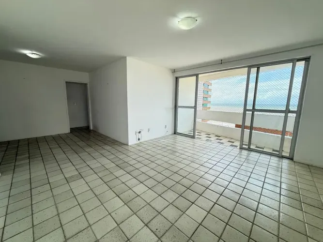 Edf. Vila Mariana - 3 quartos ao lado do SESC Piedade! Rua tranquila, apartamento amplo