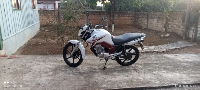 Moto bem conservada 