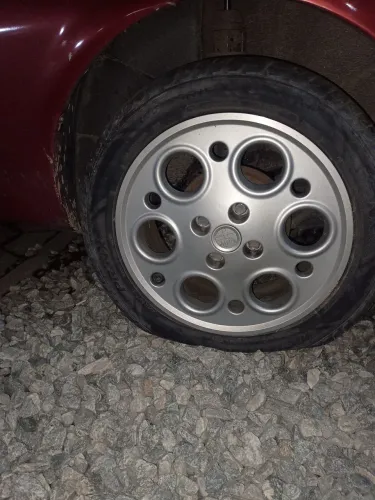 Jogo de rodas do Alfa Romeo