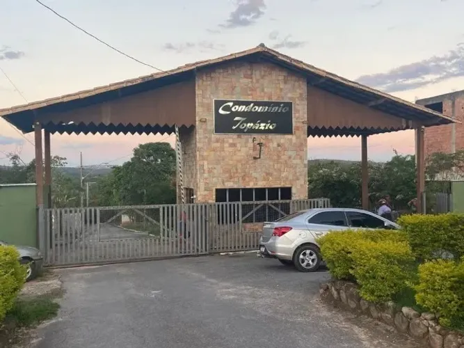 Chácara no condomínio Topázio em Esmeraldas (3.500m2)