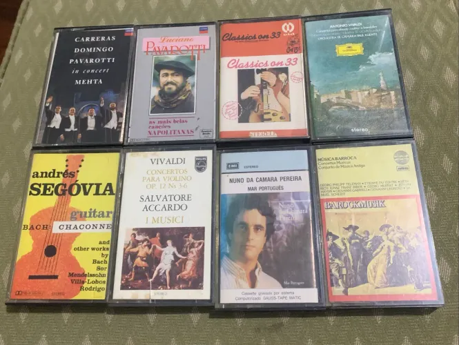 Lote 8 fitas cassetes pavarotti carreta Domingos segovia vivaldi Nuno entre outros
