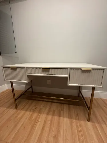 Escrivaninha / mesa para escritório