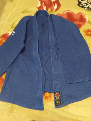 Kimono Trançado Prata de Judô Azul - Tamanho A1 (Completo)