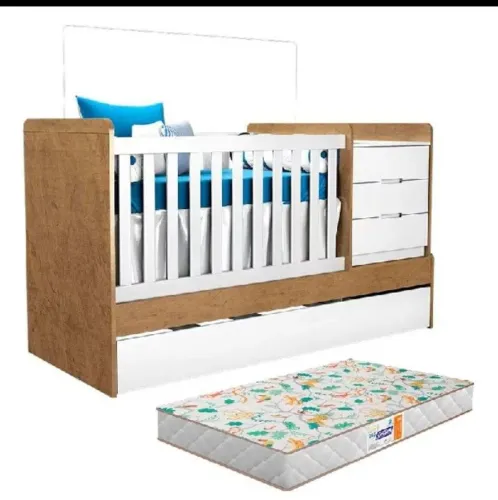 Berço com cama auxiliar e cômoda novo