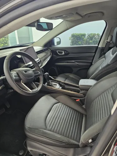 Jeep Commander Limited T270 1.3 TB Flex AUT 2025
