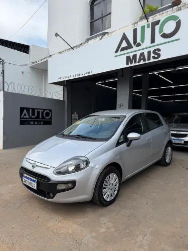Fiat Punto Attractive 1.4 Fire Flex 8V 5P 2014