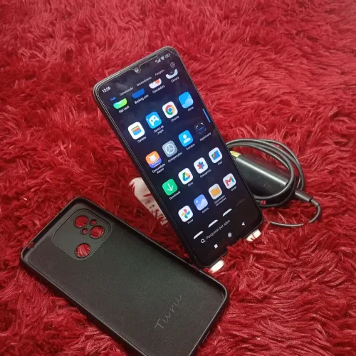 REDMI 12C 128 GB - Estado Novo 